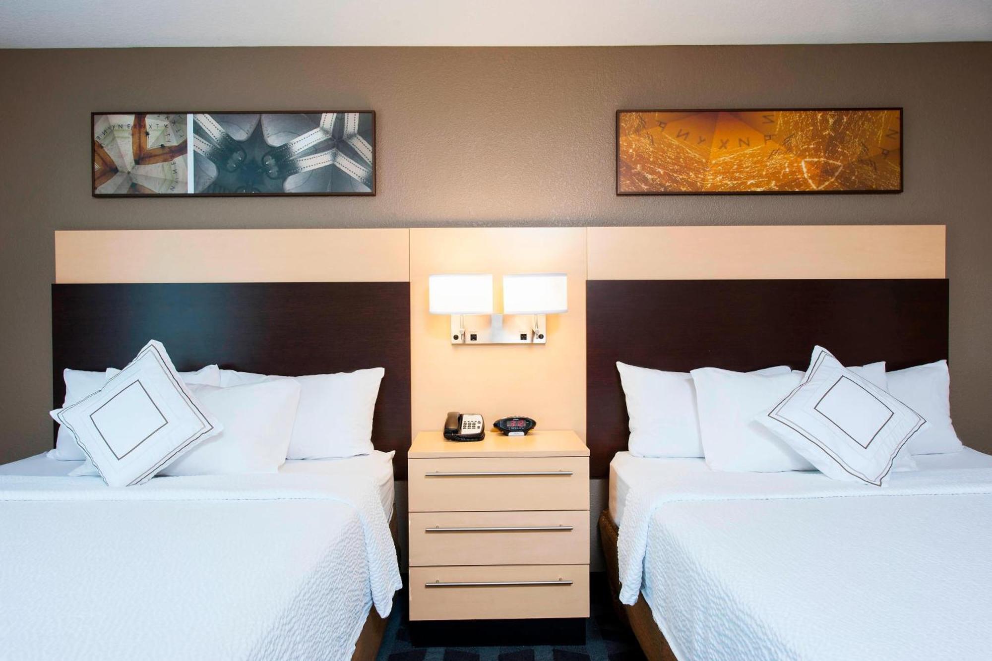 Towneplace Suites Des Moines Urbandale Johnston Esterno foto