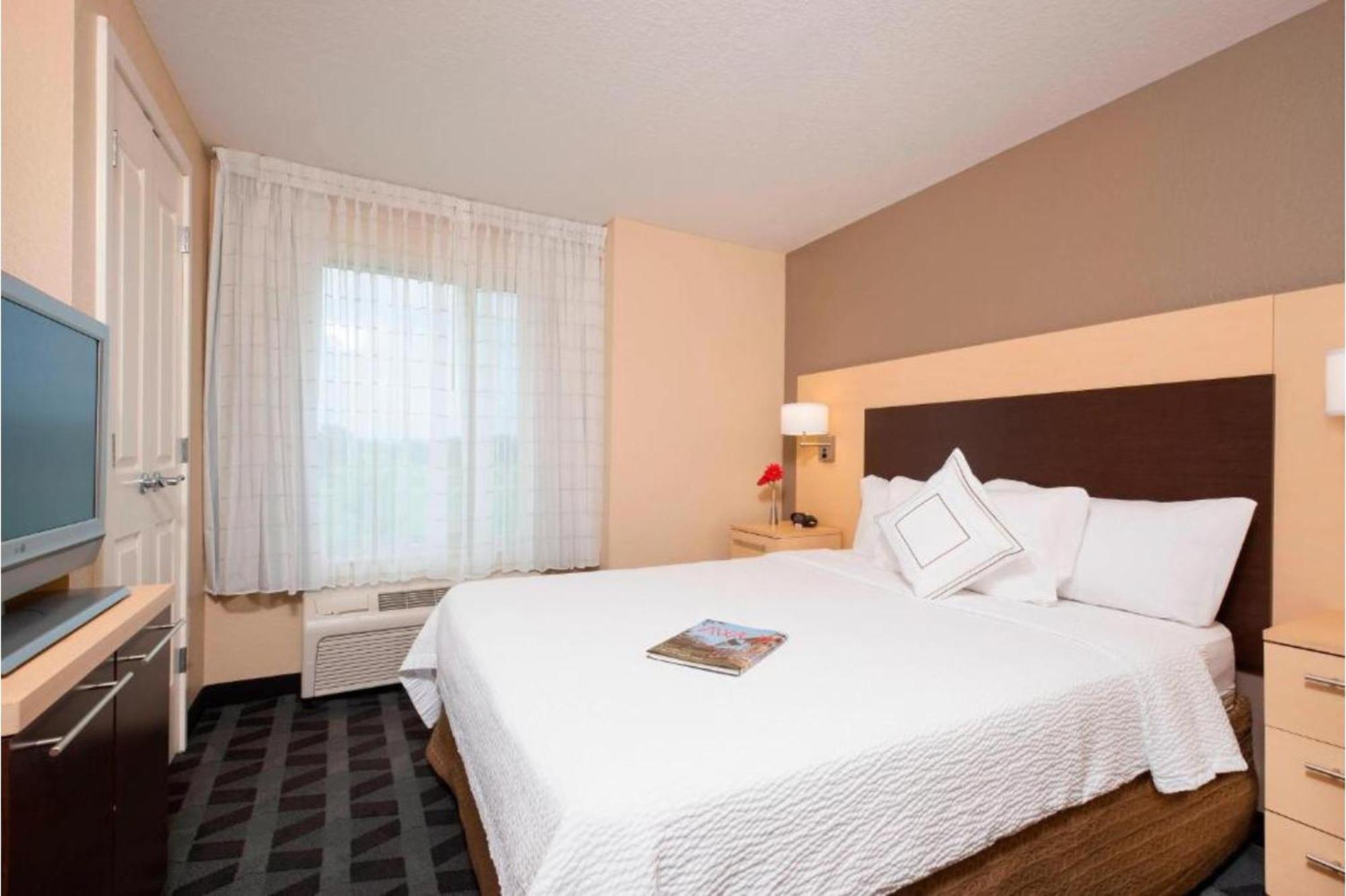 Towneplace Suites Des Moines Urbandale Johnston Esterno foto