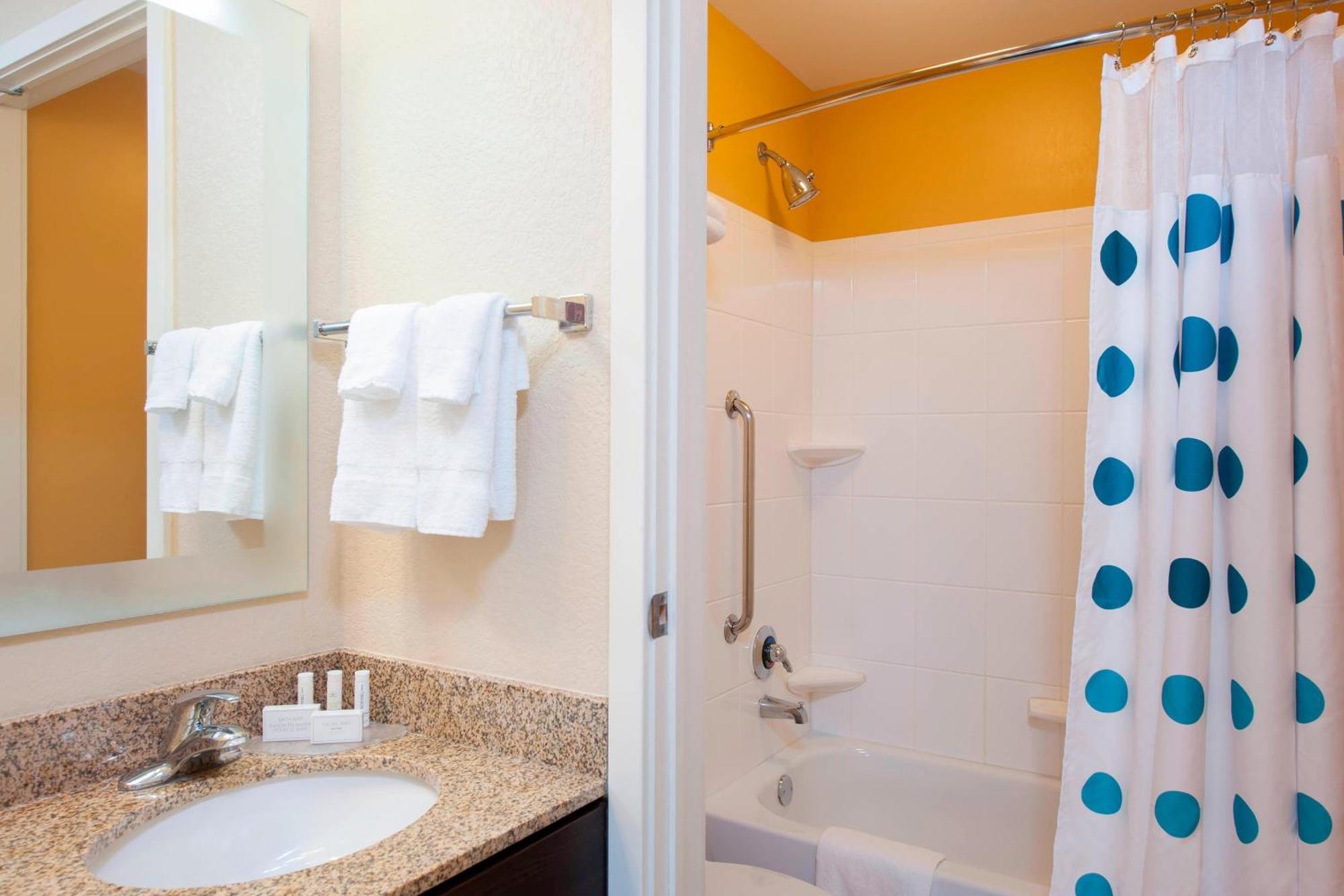Towneplace Suites Des Moines Urbandale Johnston Esterno foto